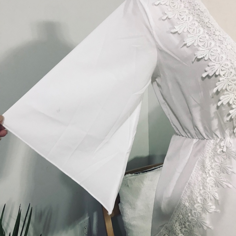 ๐ค WHITE BOHO CHIC ROMPER SHORTS ๐ค - Picture 9 of 13